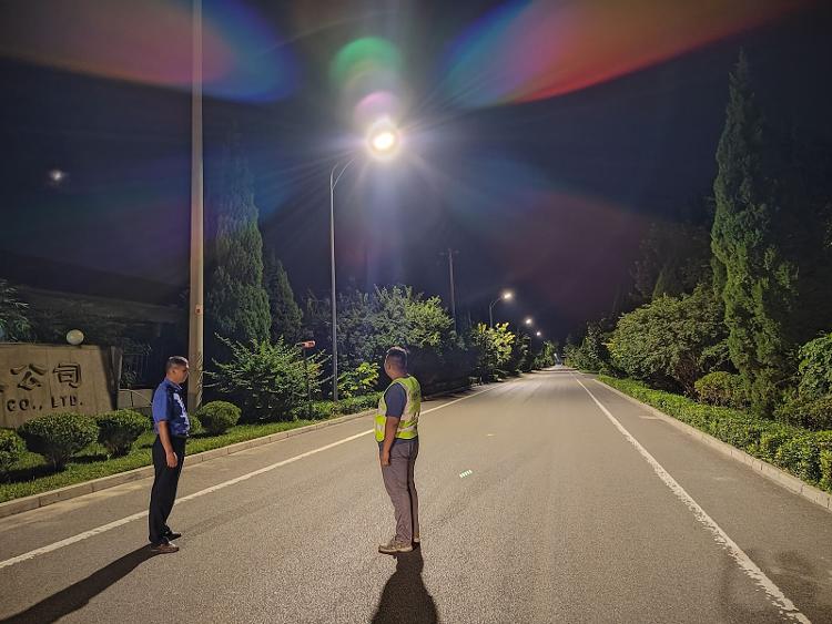 加大照明工程力度 消除道路安全隐患