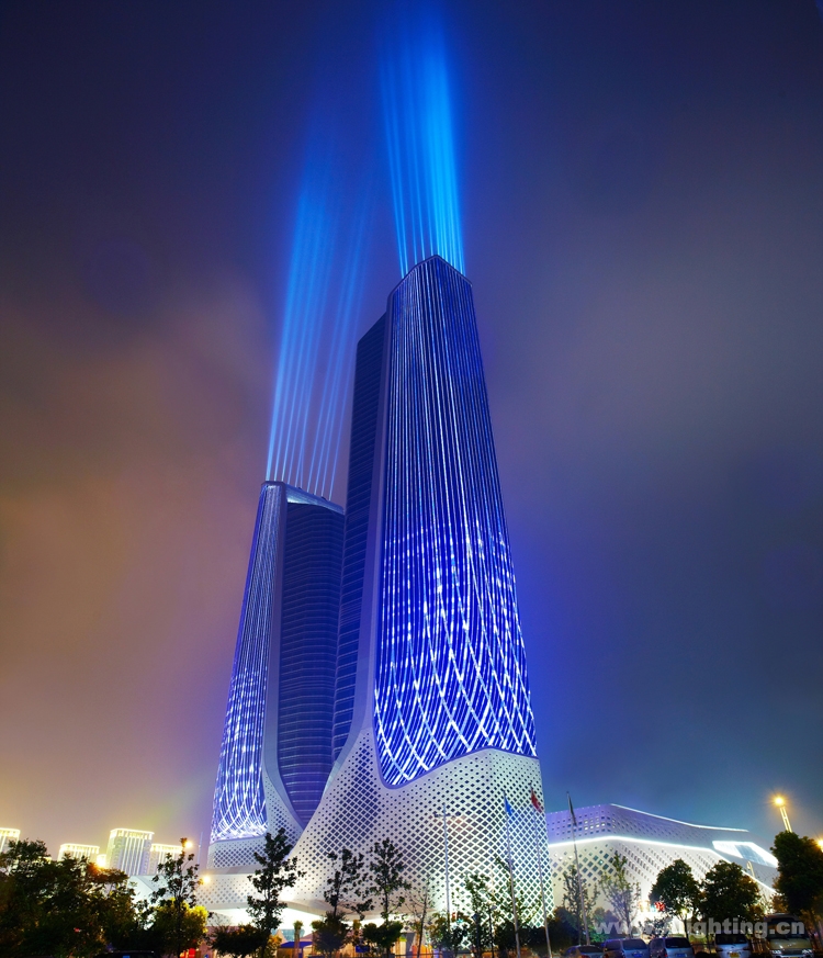 第二届南京青奥中心双塔及裙房项目照明工程——2015神灯奖的璀璨印记